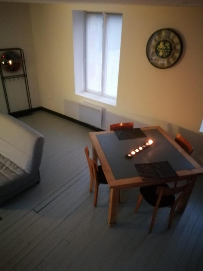 Au Repos Du Verger Couvrelles 외부 사진